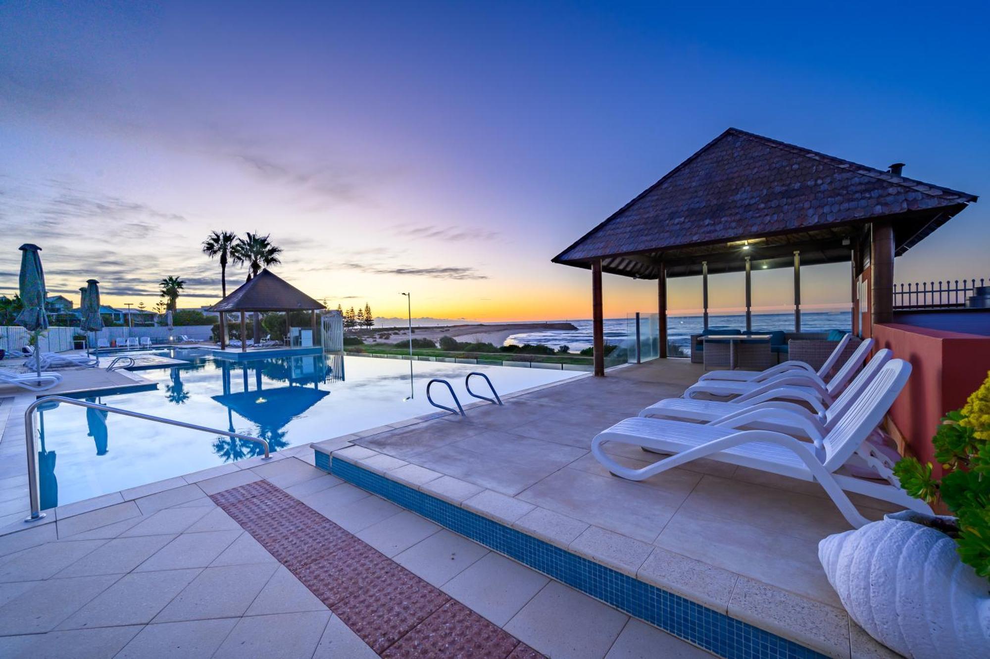 Sea Side 411 Apartment แมนดูราห์ ภายนอก รูปภาพ